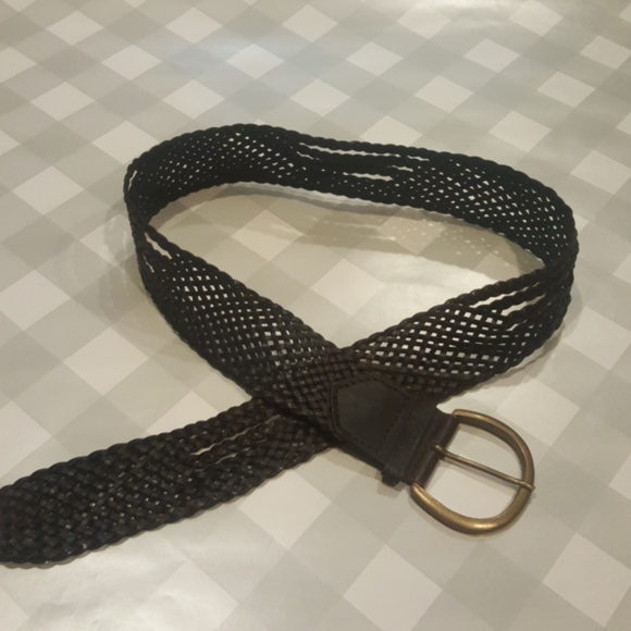 ➡️TWO FOR $7⬅️BELTS! So many belts! - Picture 11 of 12